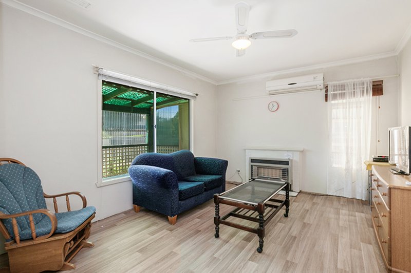 Photo - 7 Mitchell Court, Glenroy VIC 3046 - Image 4