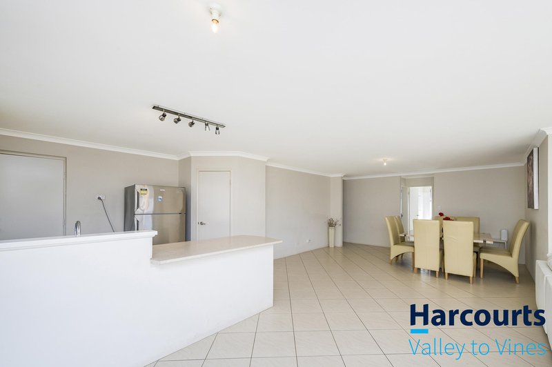 Photo - 7 Mona Vale Loop, Ellenbrook WA 6069 - Image 13