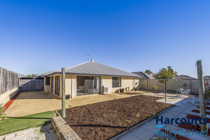 Photo - 7 Mona Vale Loop, Ellenbrook WA 6069 - Image 24