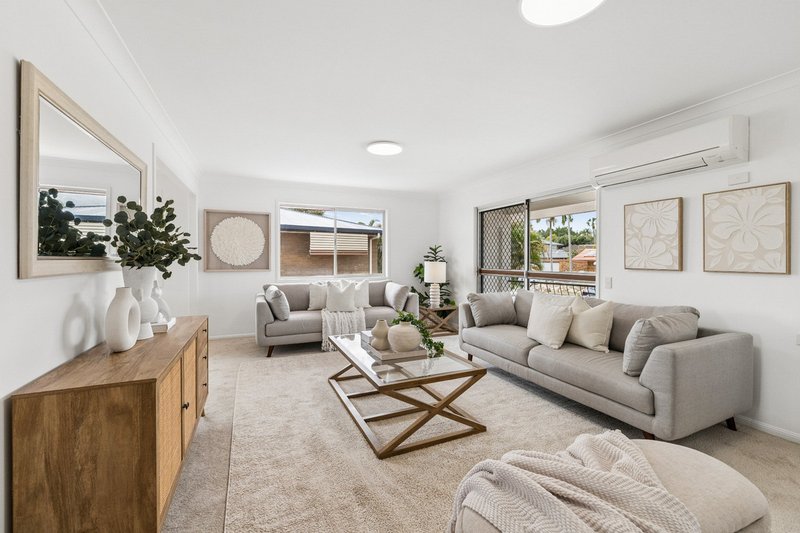 Photo - 7 Monarda Street, Runcorn QLD 4113 - Image 2
