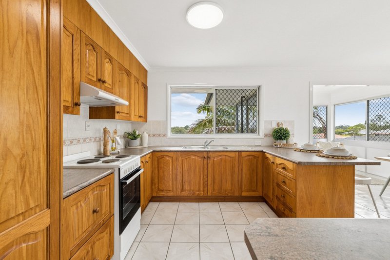 Photo - 7 Monarda Street, Runcorn QLD 4113 - Image 5