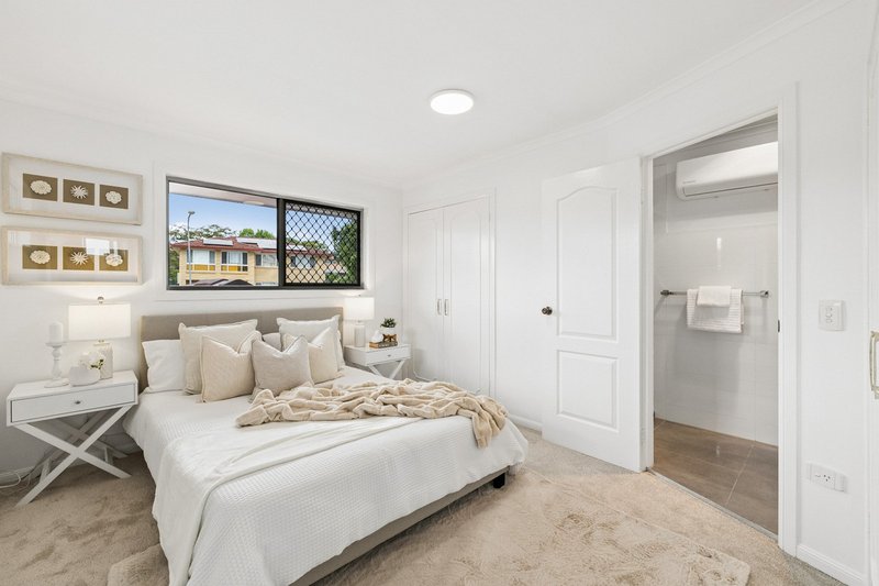 Photo - 7 Monarda Street, Runcorn QLD 4113 - Image 7