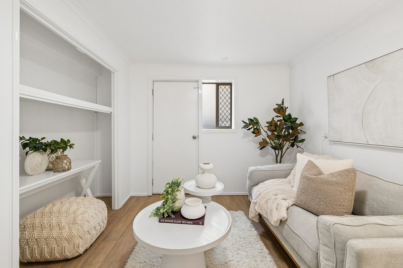 Photo - 7 Monarda Street, Runcorn QLD 4113 - Image 13