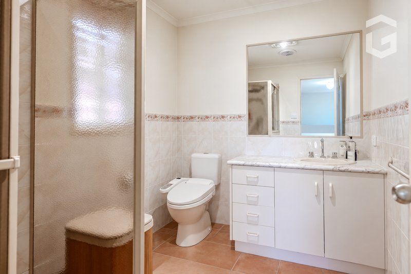 Photo - 7 Montrose Drive, Griffith NSW 2680 - Image 6