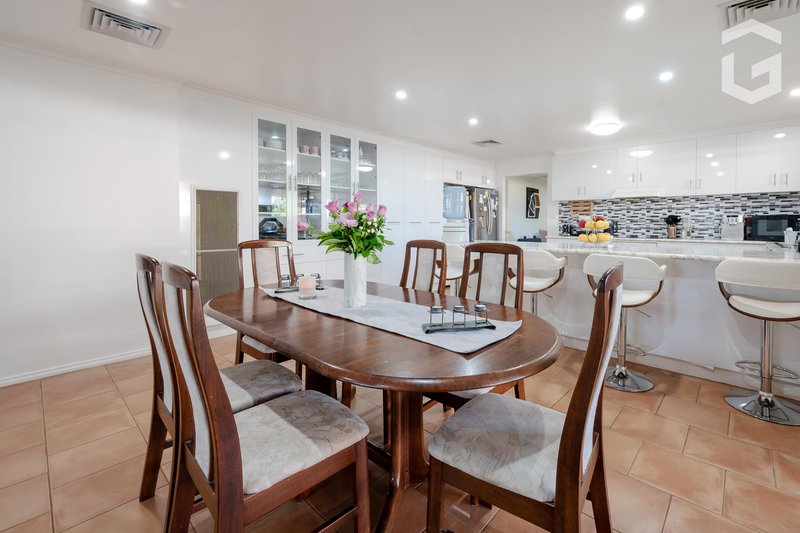 Photo - 7 Montrose Drive, Griffith NSW 2680 - Image 8
