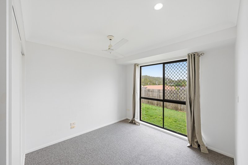 Photo - 7 Montrose Place, New Auckland QLD 4680 - Image 9