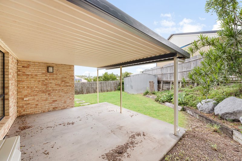 Photo - 7 Montrose Place, New Auckland QLD 4680 - Image 12