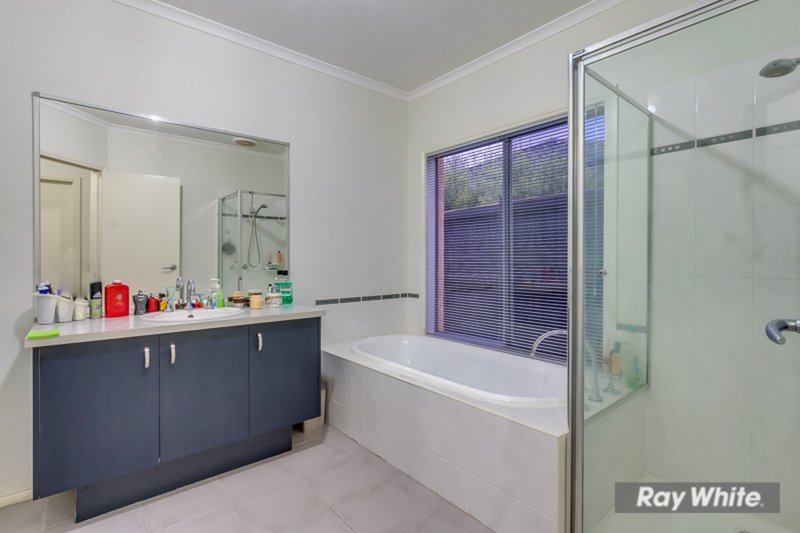 Photo - 7 Moonlight Place, Tarneit VIC 3029 - Image 8