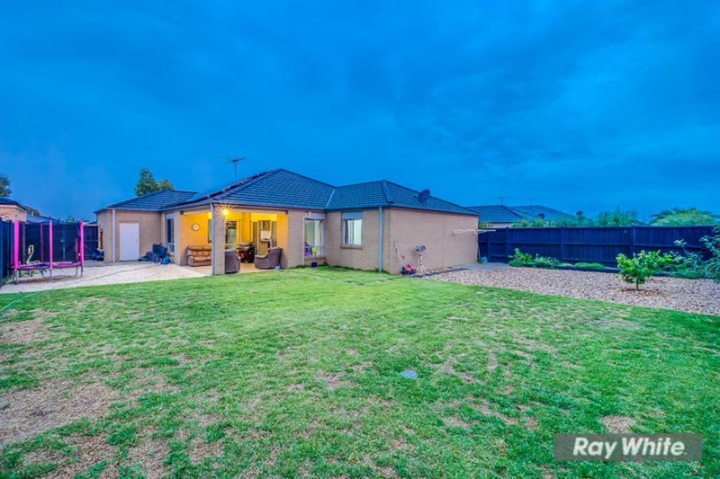 Photo - 7 Moonlight Place, Tarneit VIC 3029 - Image 14