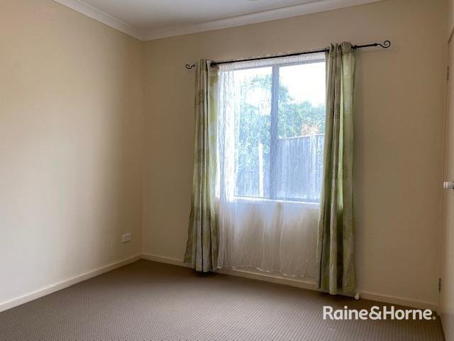 Photo - 7 Moorhen Blvd , Williams Landing VIC 3027 - Image 12