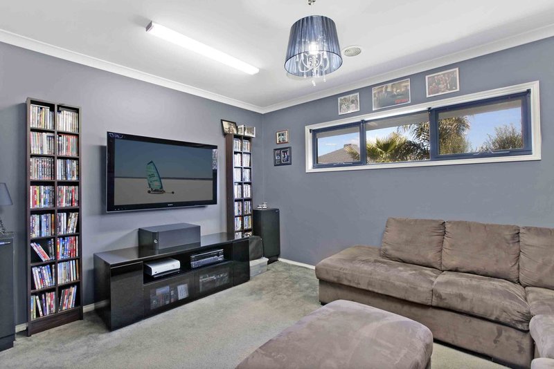 Photo - 7 Moorland Way, Mernda VIC 3754 - Image 5