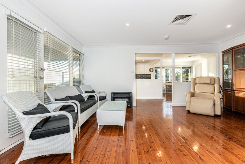 Photo - 7 Morotai Street, Whalan NSW 2770 - Image 3