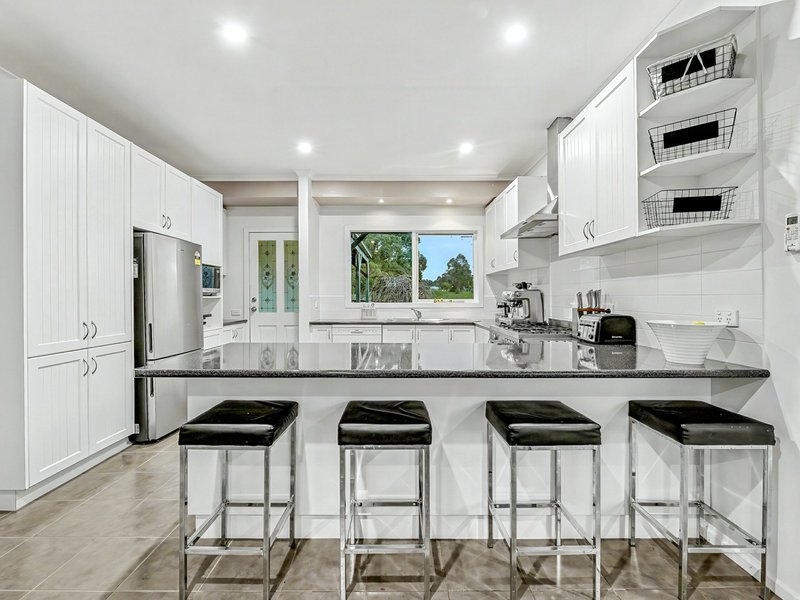 Photo - 7 Morris Way, Bunyip VIC 3815 - Image 5