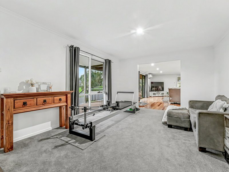 Photo - 7 Morris Way, Bunyip VIC 3815 - Image 11