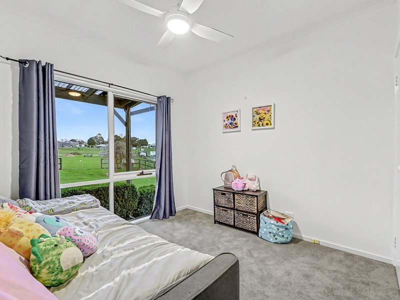 Photo - 7 Morris Way, Bunyip VIC 3815 - Image 17