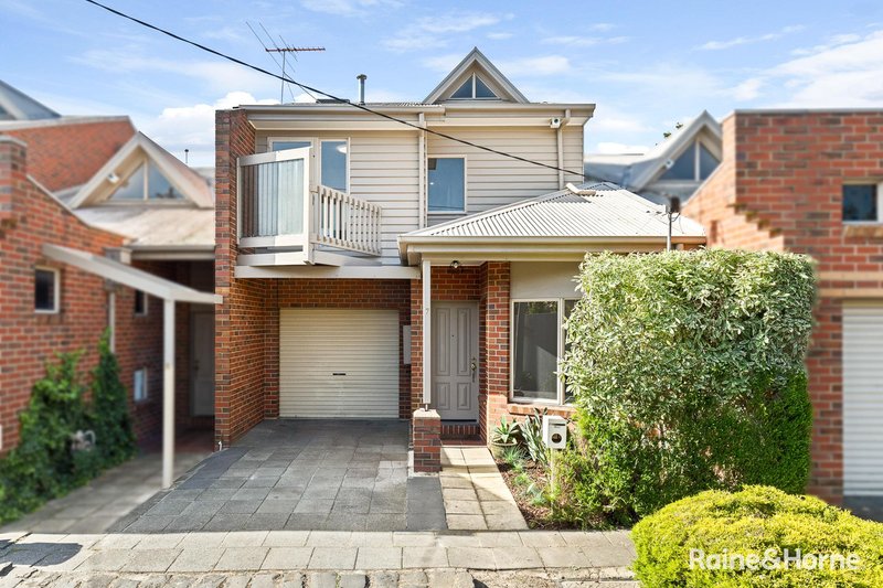 7 Morton Lane, Flemington VIC 3031