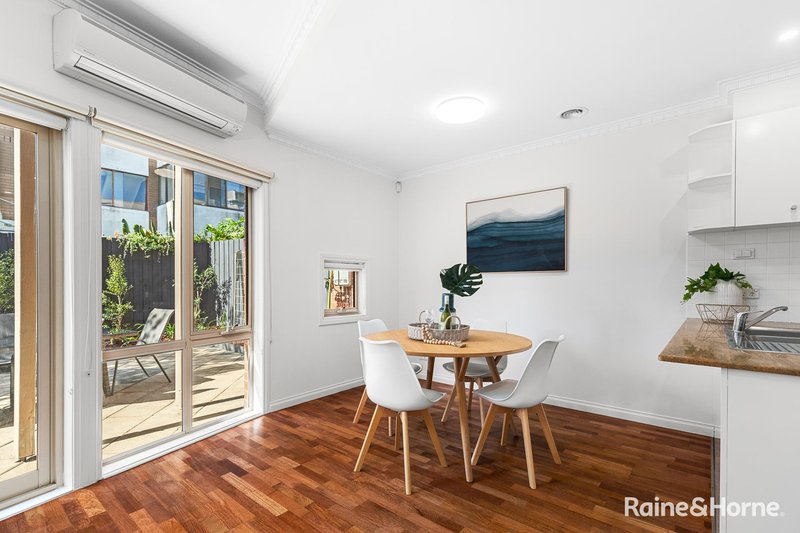 Photo - 7 Morton Lane, Flemington VIC 3031 - Image 5