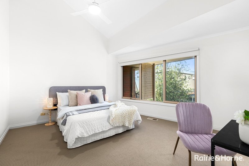 Photo - 7 Morton Lane, Flemington VIC 3031 - Image 9