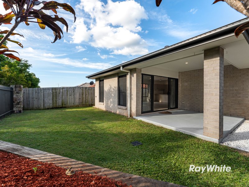 Photo - 7 Mount Barney Crescent, Park Ridge QLD 4125 - Image 14