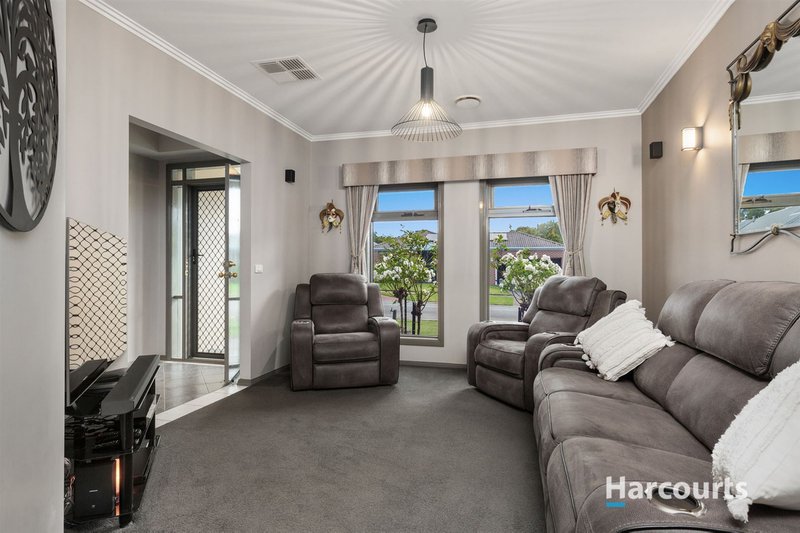 Photo - 7 Mountain Ash Court, Upper Ferntree Gully VIC 3156 - Image 2