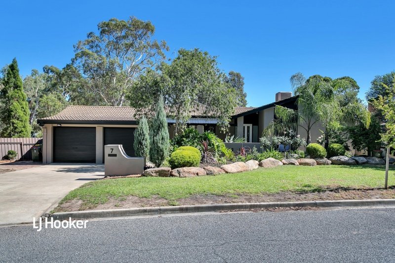 7 Mowbray Crescent, Fairview Park SA 5126