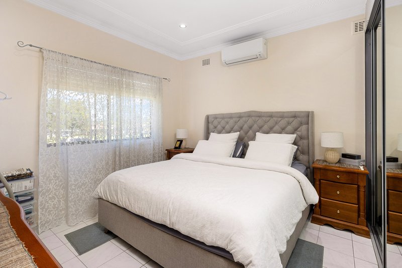 Photo - 7 Mulga Street, Punchbowl NSW 2196 - Image 5