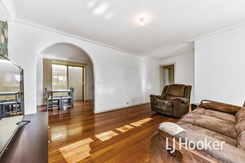 Photo - 7 Murray Court, Cranbourne VIC 3977 - Image 5