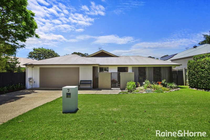 Photo - 7 Murraya Drive, Tewantin QLD 4565 - Image 5