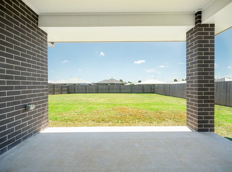 Photo - 7 Murwillock Street, Cambooya QLD 4358 - Image 6