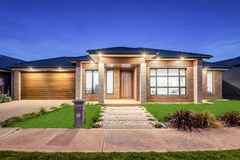 7 Muster Drive, Rockbank VIC 3335