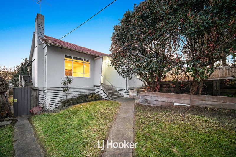 Photo - 7 Myrtle Grove, Doveton VIC 3177 - Image 3