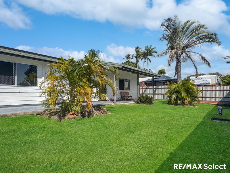 Photo - 7 Nadarmi Drive, Andergrove QLD 4740 - Image 2