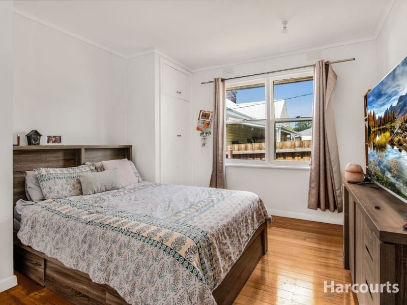 Photo - 7 Nash Road, Bunyip VIC 3815 - Image 6