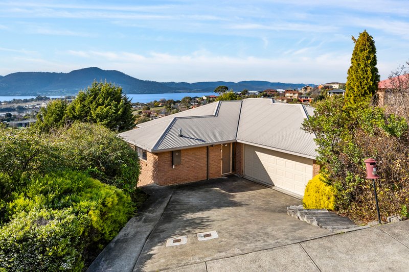 Photo - 7 Nathan Street, Berriedale TAS 7011 - Image 5