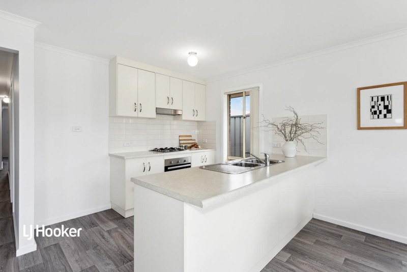 Photo - 7 Neilson Court, Munno Para West SA 5115 - Image 13