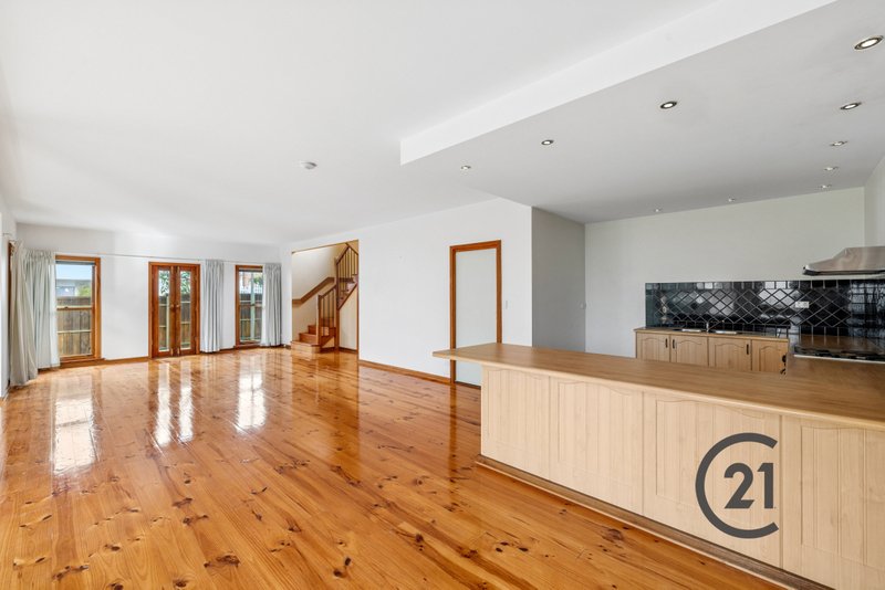 Photo - 7 Nelson Street, Semaphore SA 5019 - Image 3