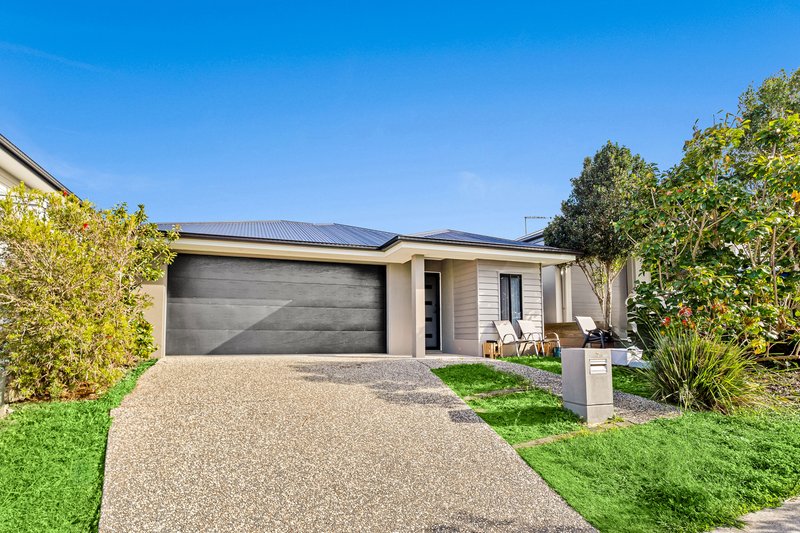Photo - 7 Nerang Road, South Ripley QLD 4306 - Image 2