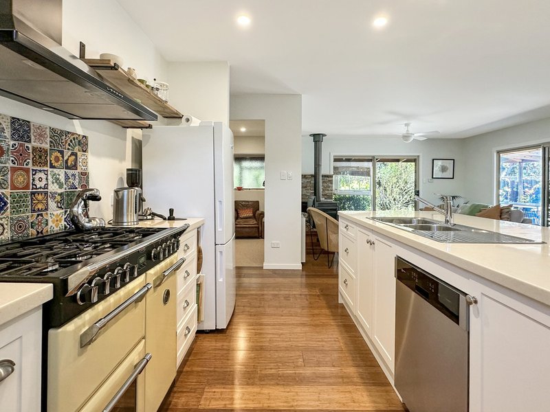 Photo - 7 New Street, Falmouth TAS 7215 - Image 2