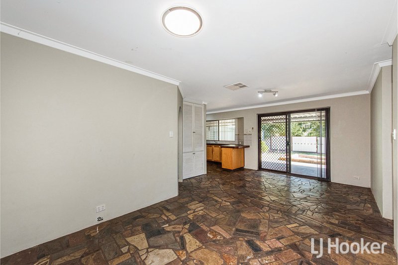 Photo - 7 Newbold Court, Gosnells WA 6110 - Image 4