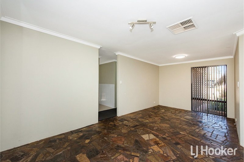 Photo - 7 Newbold Court, Gosnells WA 6110 - Image 5