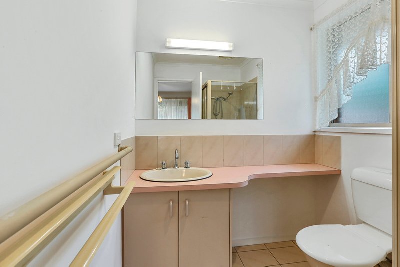 Photo - 7 Newcomen Court, Lara VIC 3212 - Image 6