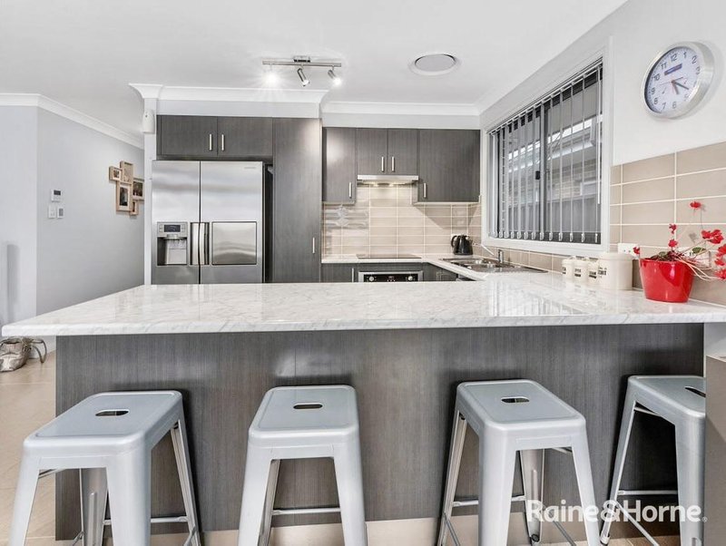 Photo - 7 Newman Street, Spring Farm NSW 2570 - Image 4