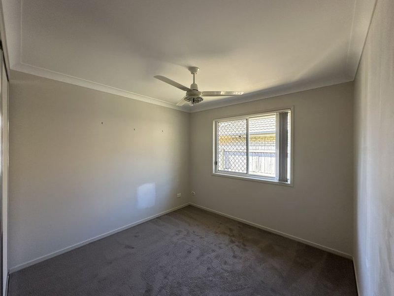 Photo - 7 Newmarket Drive, Morayfield QLD 4506 - Image 8