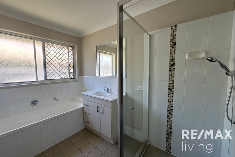 Photo - 7 Newmarket Drive, Morayfield QLD 4506 - Image 6