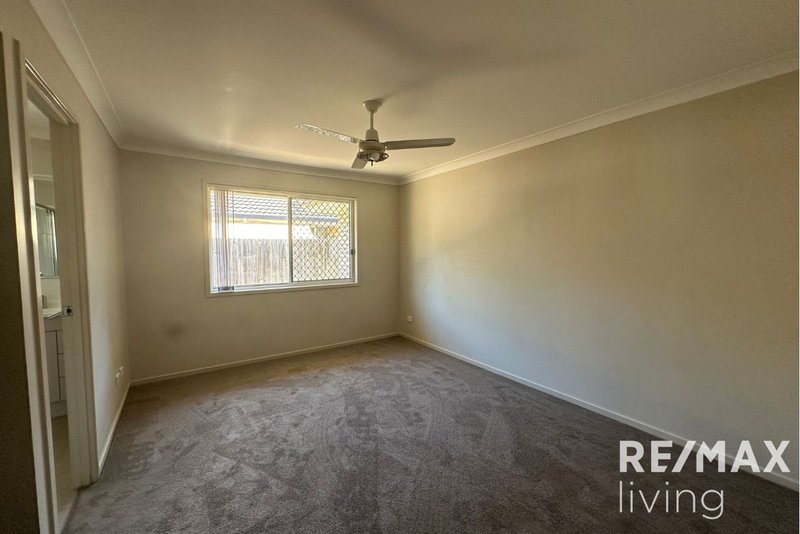 Photo - 7 Newmarket Drive, Morayfield QLD 4506 - Image 9