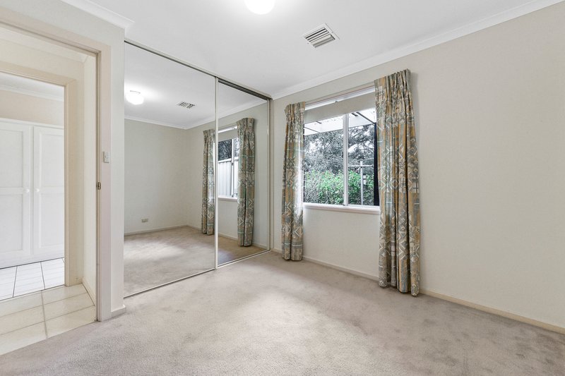 Photo - 7 Nicholas Walk, Aberfoyle Park SA 5159 - Image 11