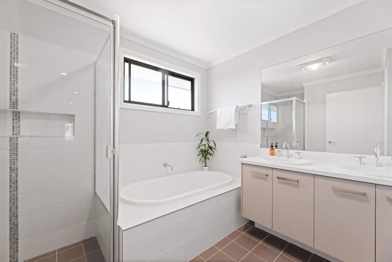 Photo - 7 Nicholls Place, Barden Ridge NSW 2234 - Image 11