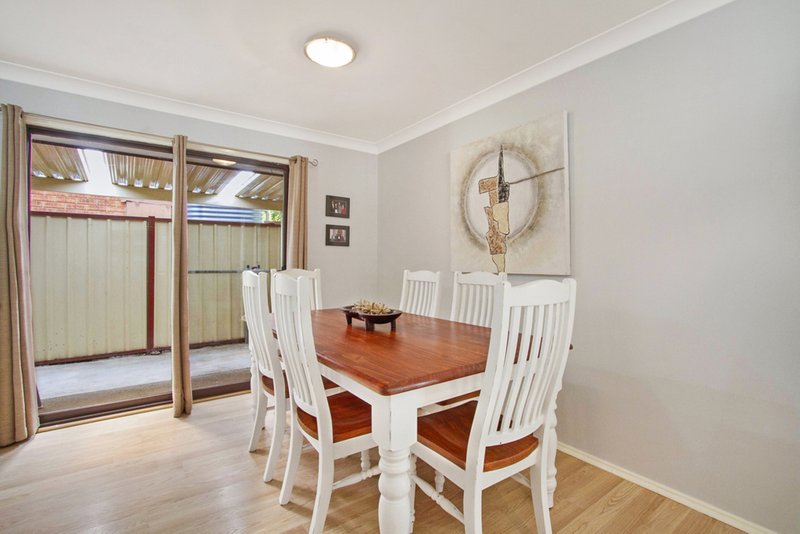 Photo - 7 Nightingale Square, Glossodia NSW 2756 - Image 4