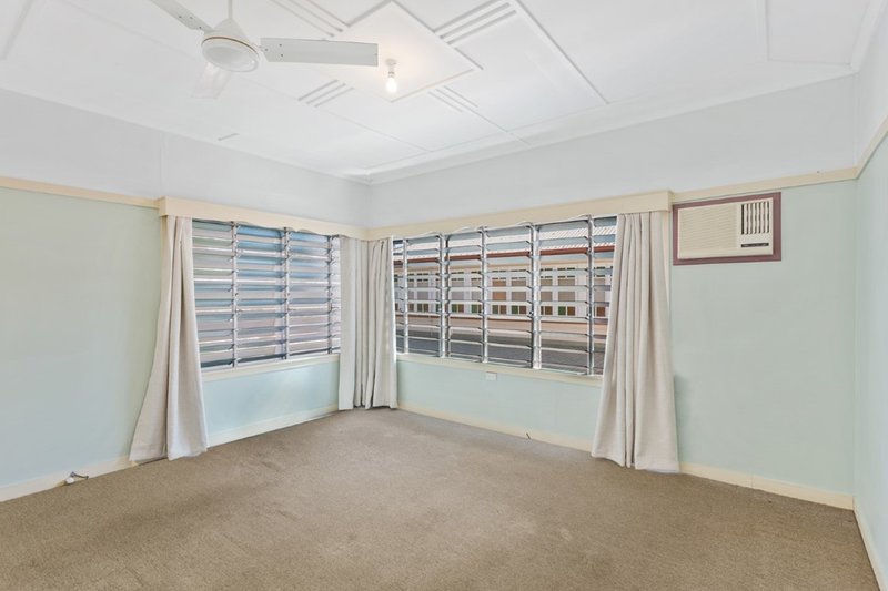 Photo - 7 Norman Street, Wandal QLD 4700 - Image 3