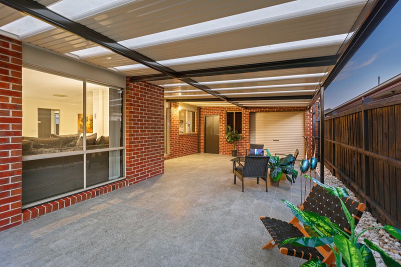 Photo - 7 North Haven Drive, Epping VIC 3076 - Image 12